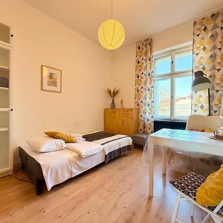 Apartmán Dabrowskiego Centre By Bookinghost